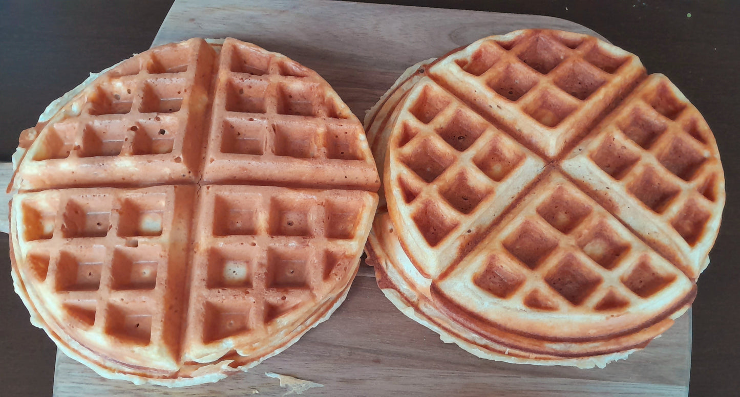 THE BEST SOURDOUGH WAFFLES